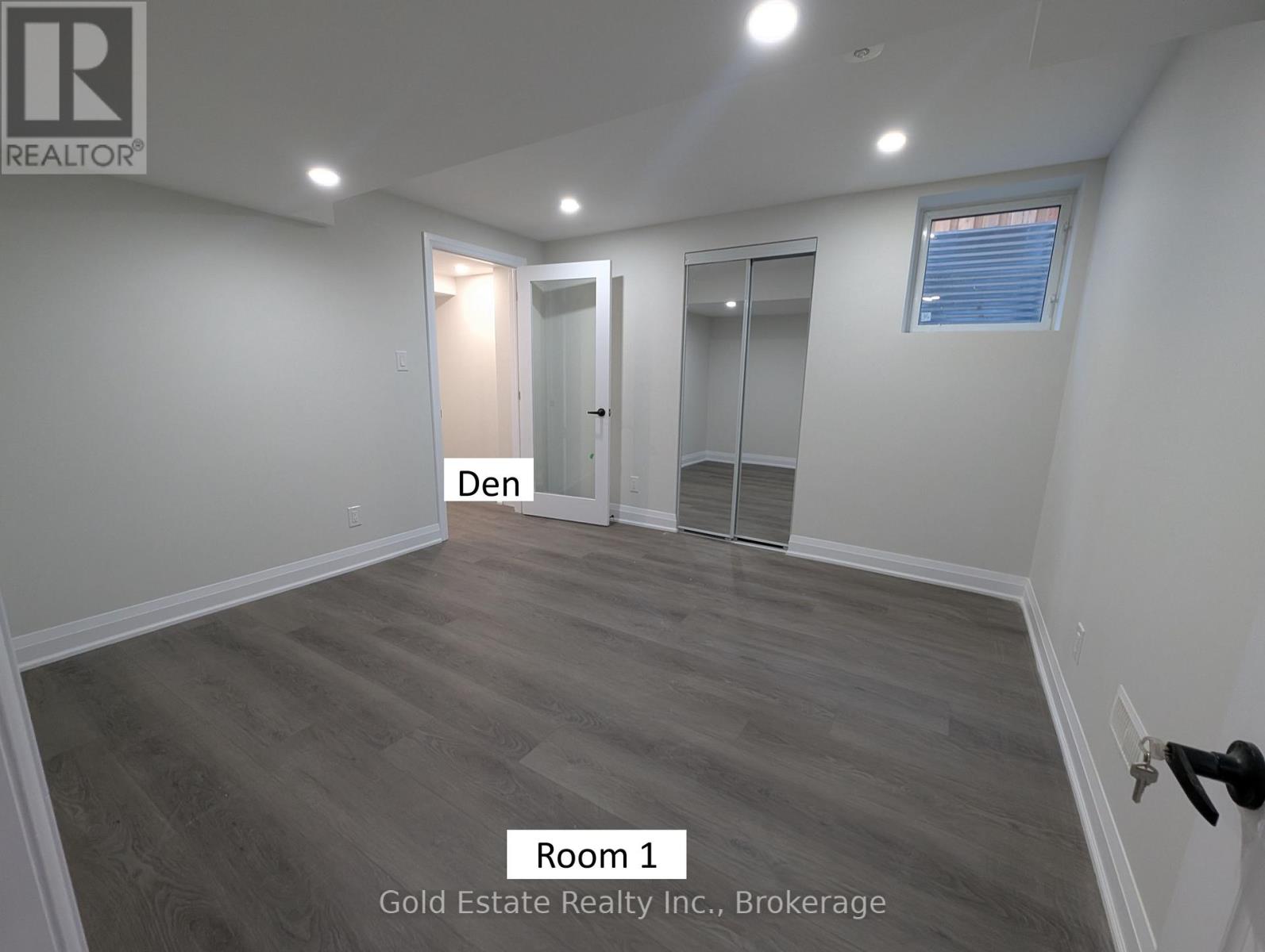 Lower - 37 Westfield Trail S, Oakville, Ontario  L6H 6C5 - Photo 9 - W12754948