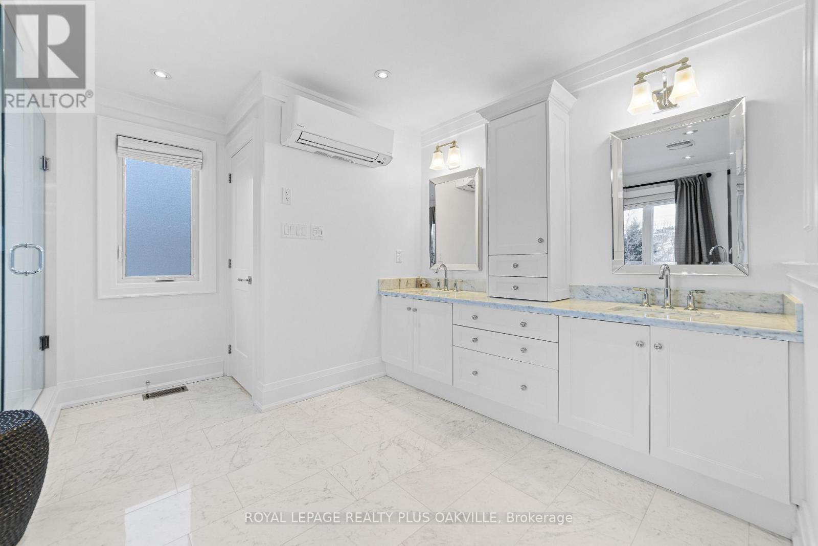 77 Spring Azure Crescent, Oakville, Ontario  L6L 6V8 - Photo 24 - W12754958