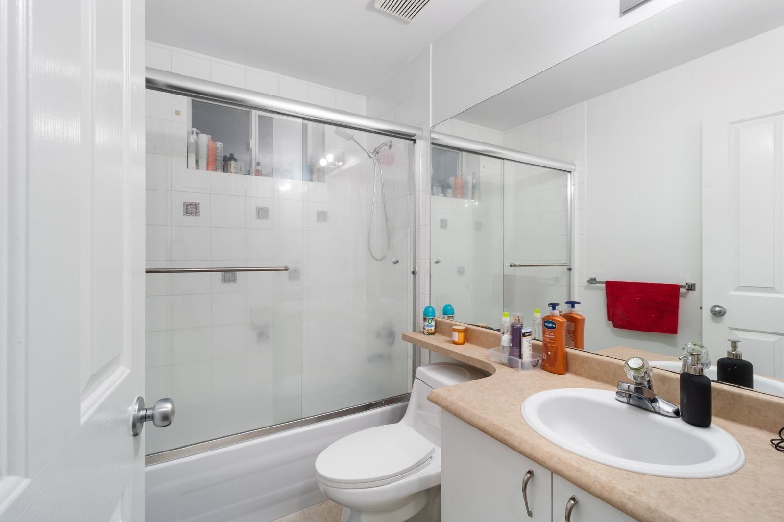 12625 Hampton Court, Surrey, British Columbia  V3W 1N2 - Photo 26 - R3085196