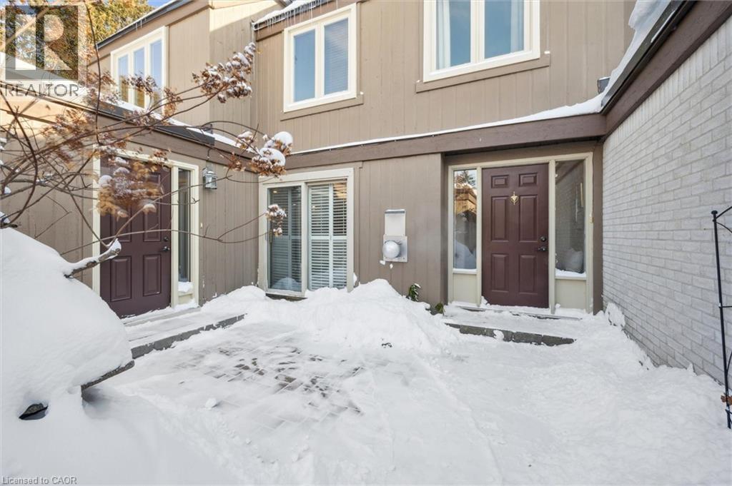 259 Old Post Road, Waterloo, Ontario  N2L 5B8 - Photo 3 - 40800299