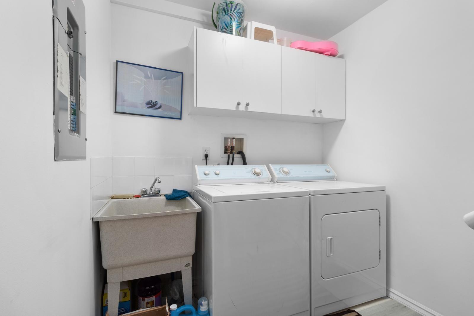 12625 Hampton Court, Surrey, British Columbia  V3W 1N2 - Photo 27 - R3085196