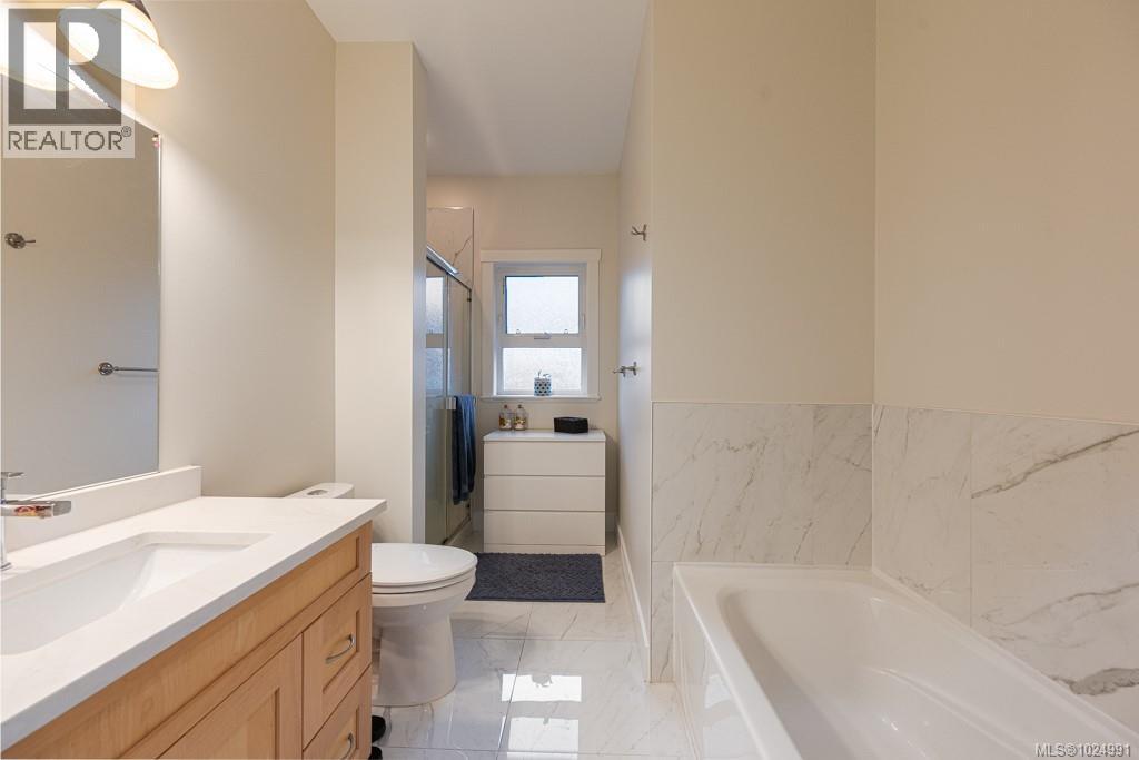 497 Poets Trail Dr, Nanaimo, British Columbia  V9R 7C5 - Photo 46 - 1024991