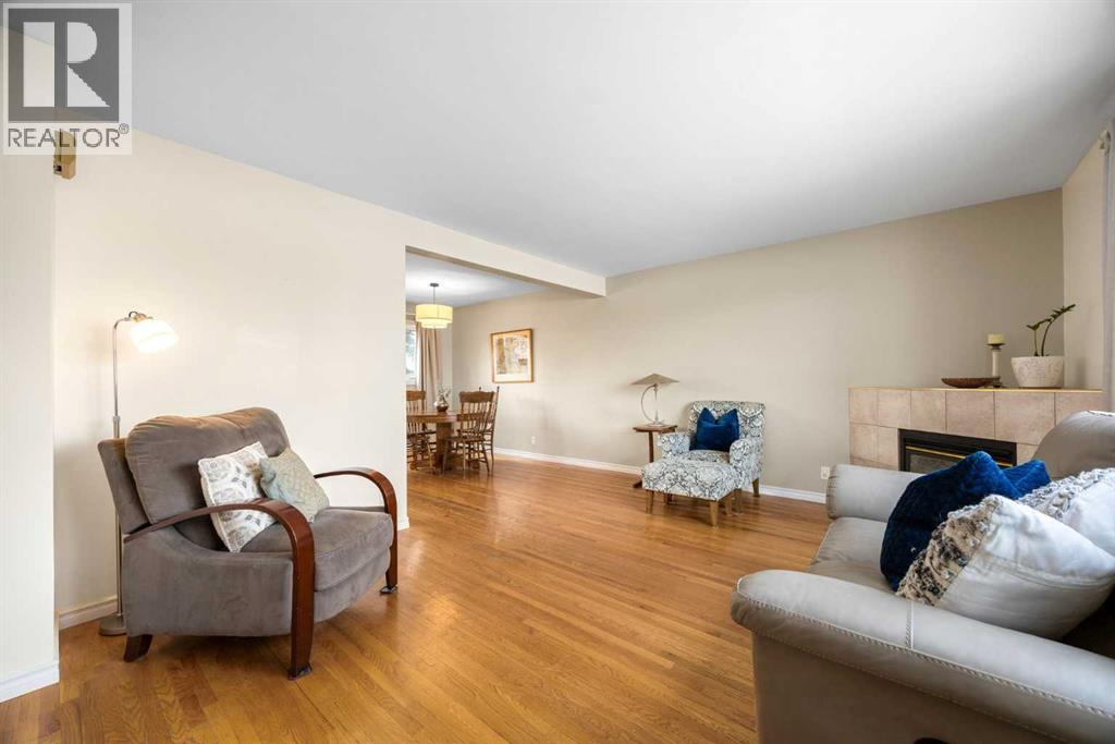 462 Killarney Glen Court Sw, Calgary, Alberta  T3E 7H4 - Photo 5 - A2283328