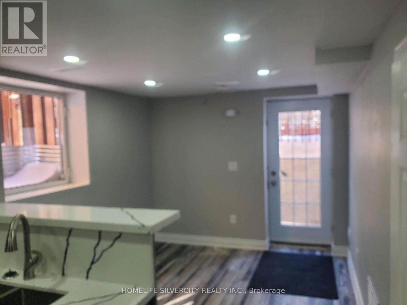 Bsmt - 44 Wildberry Crescent, Brampton, Ontario  L6R 1K1 - Photo 5 - W12754540