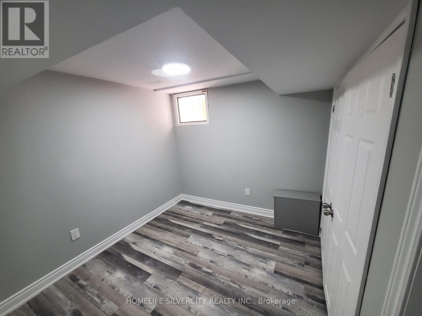 Bsmt - 44 Wildberry Crescent, Brampton, Ontario  L6R 1K1 - Photo 13 - W12754540