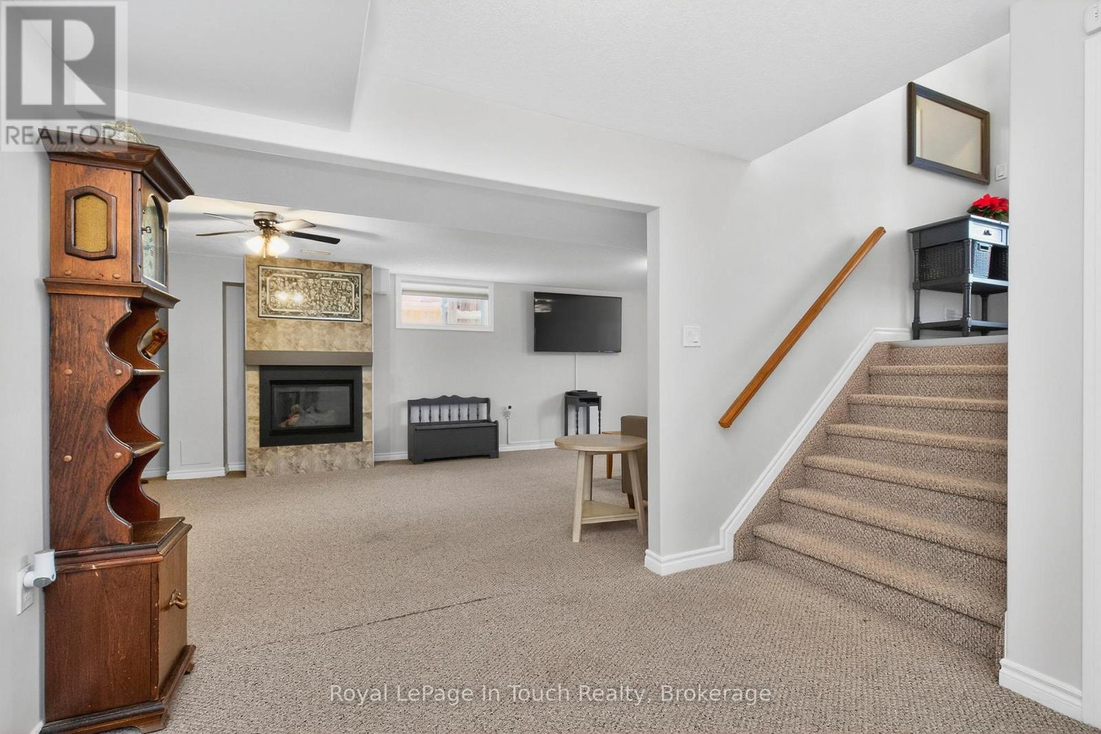 13 Hunter Avenue, Tay (Victoria Harbour), Ontario  L0K 2A0 - Photo 30 - S12755200