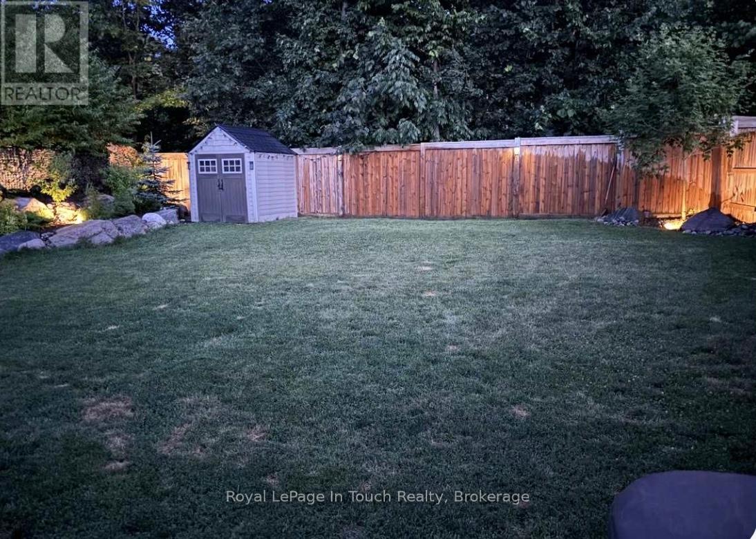 13 Hunter Avenue, Tay (Victoria Harbour), Ontario  L0K 2A0 - Photo 45 - S12755200