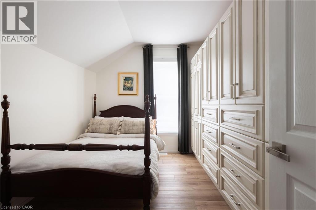 8-10 Ontario Street, Grimsby, Ontario  L3M 3G9 - Photo 16 - 40802695