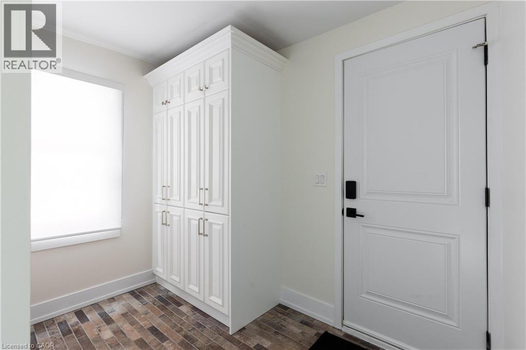 8-10 Ontario Street, Grimsby, Ontario  L3M 3G9 - Photo 29 - 40802695