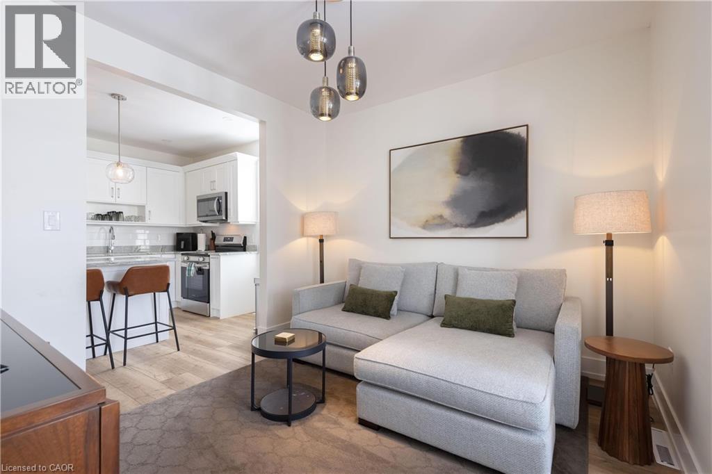 8-10 Ontario Street, Grimsby, Ontario  L3M 3G9 - Photo 8 - 40802695