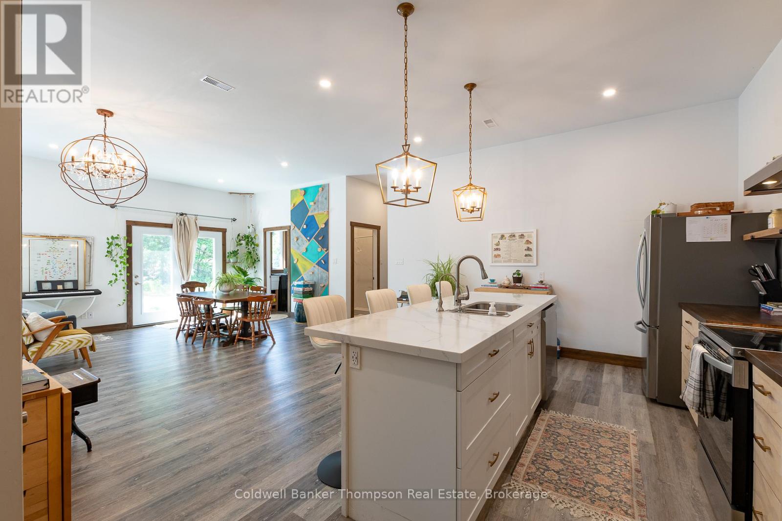 13 Lewis Street, South River, Ontario  P0A 1X0 - Photo 12 - X12755074