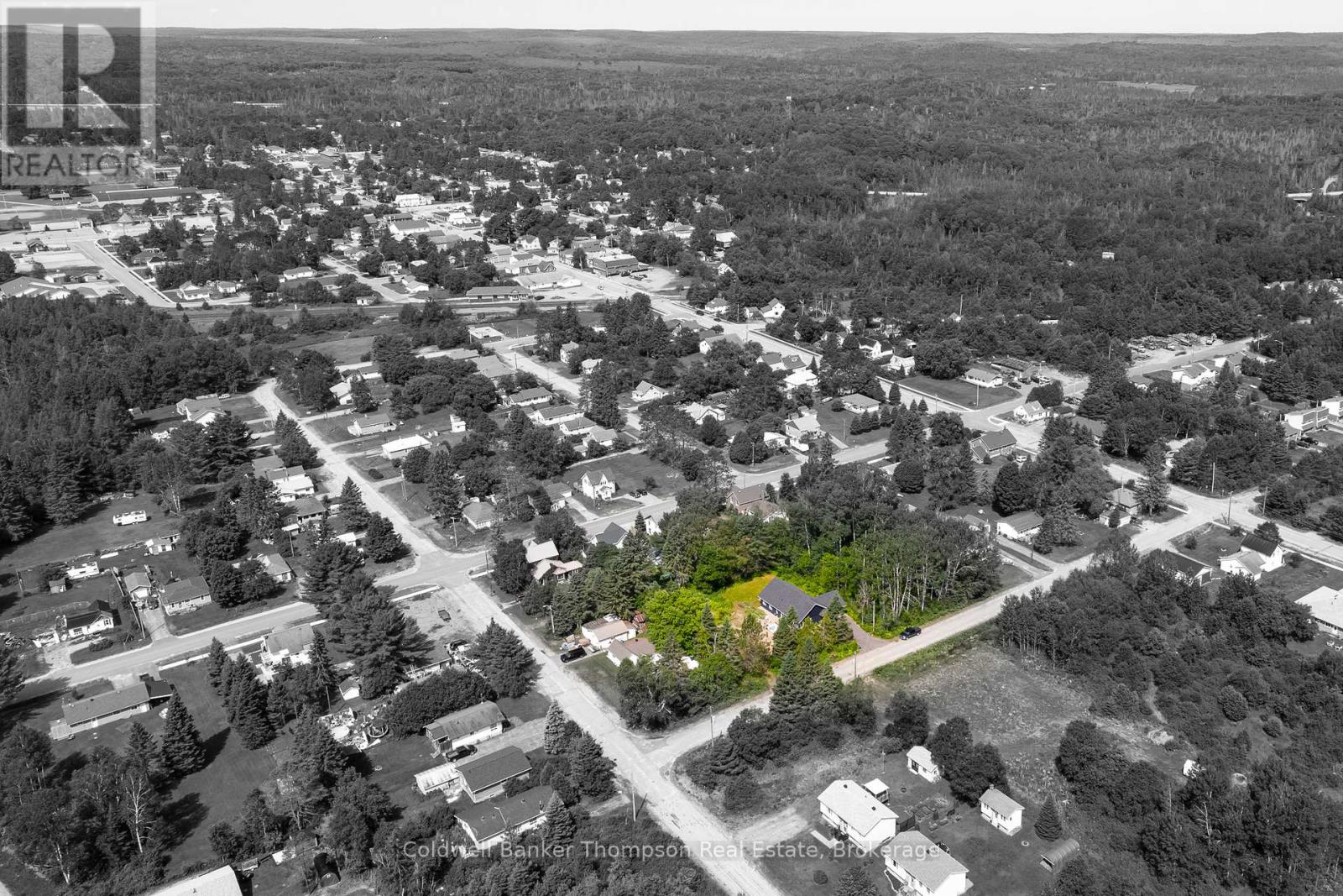 13 Lewis Street, South River, Ontario  P0A 1X0 - Photo 45 - X12755074