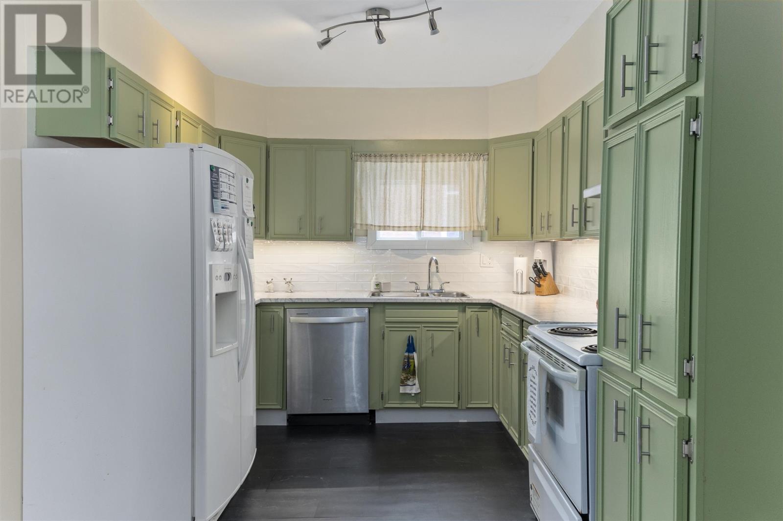 226 Main St, Thessalon, Ontario  P0R 1L0 - Photo 7 - SM260224