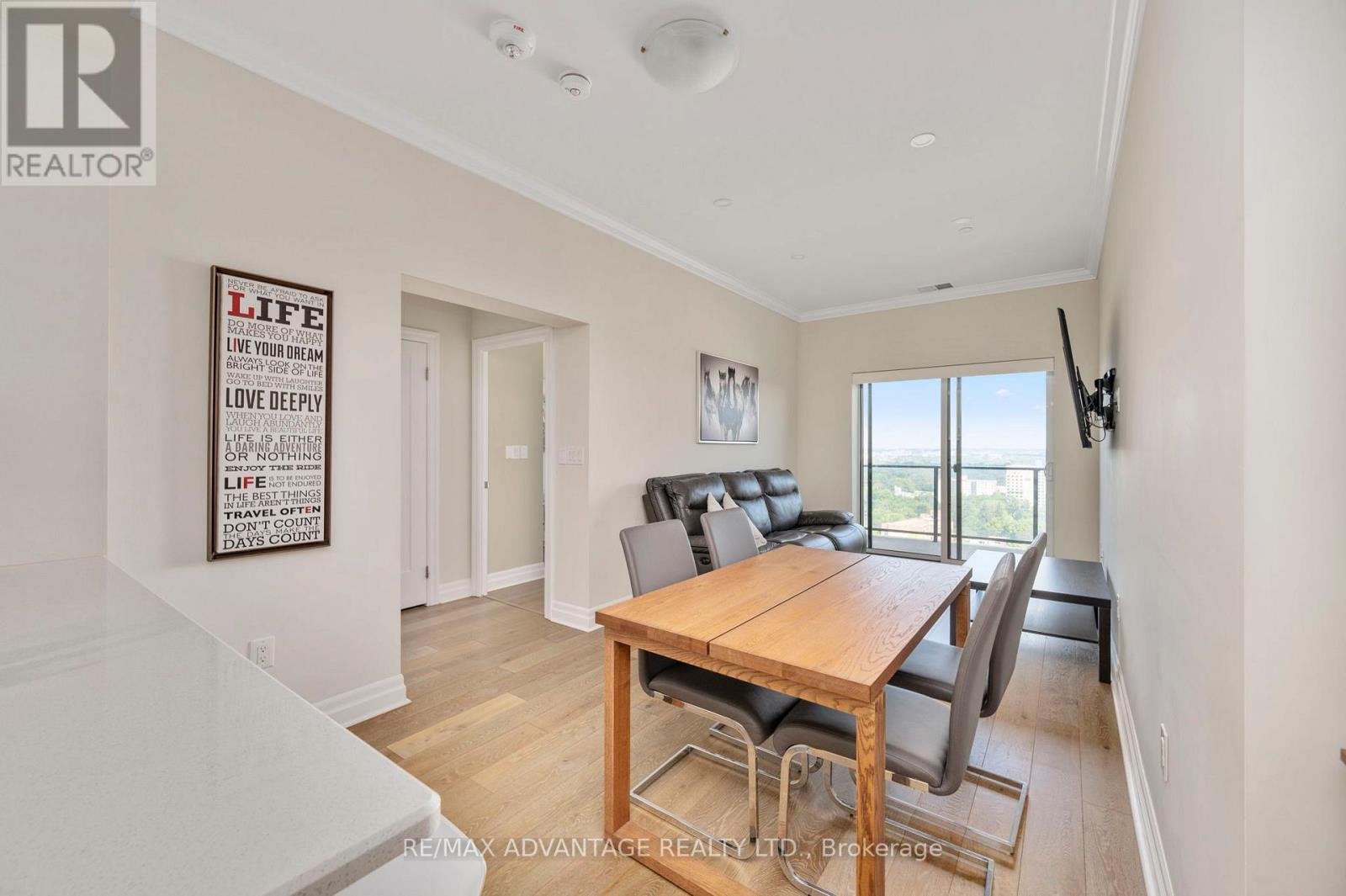 2002 - 505 Talbot Street, London East, Ontario  N6A 2S6 - Photo 14 - X12755176