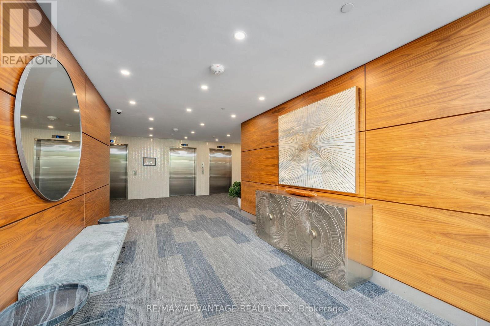 2002 - 505 Talbot Street, London East, Ontario  N6A 2S6 - Photo 19 - X12755176