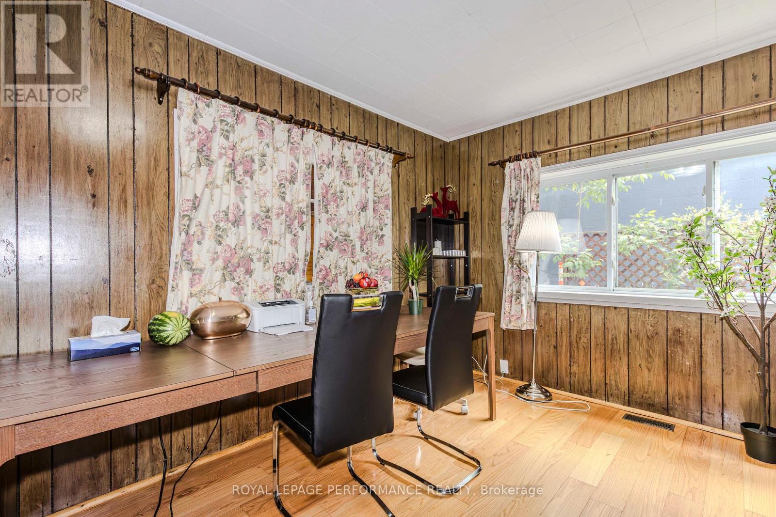 98 Boyce Avenue, Ottawa, Ontario  K2B 6J2 - Photo 9 - X12755004