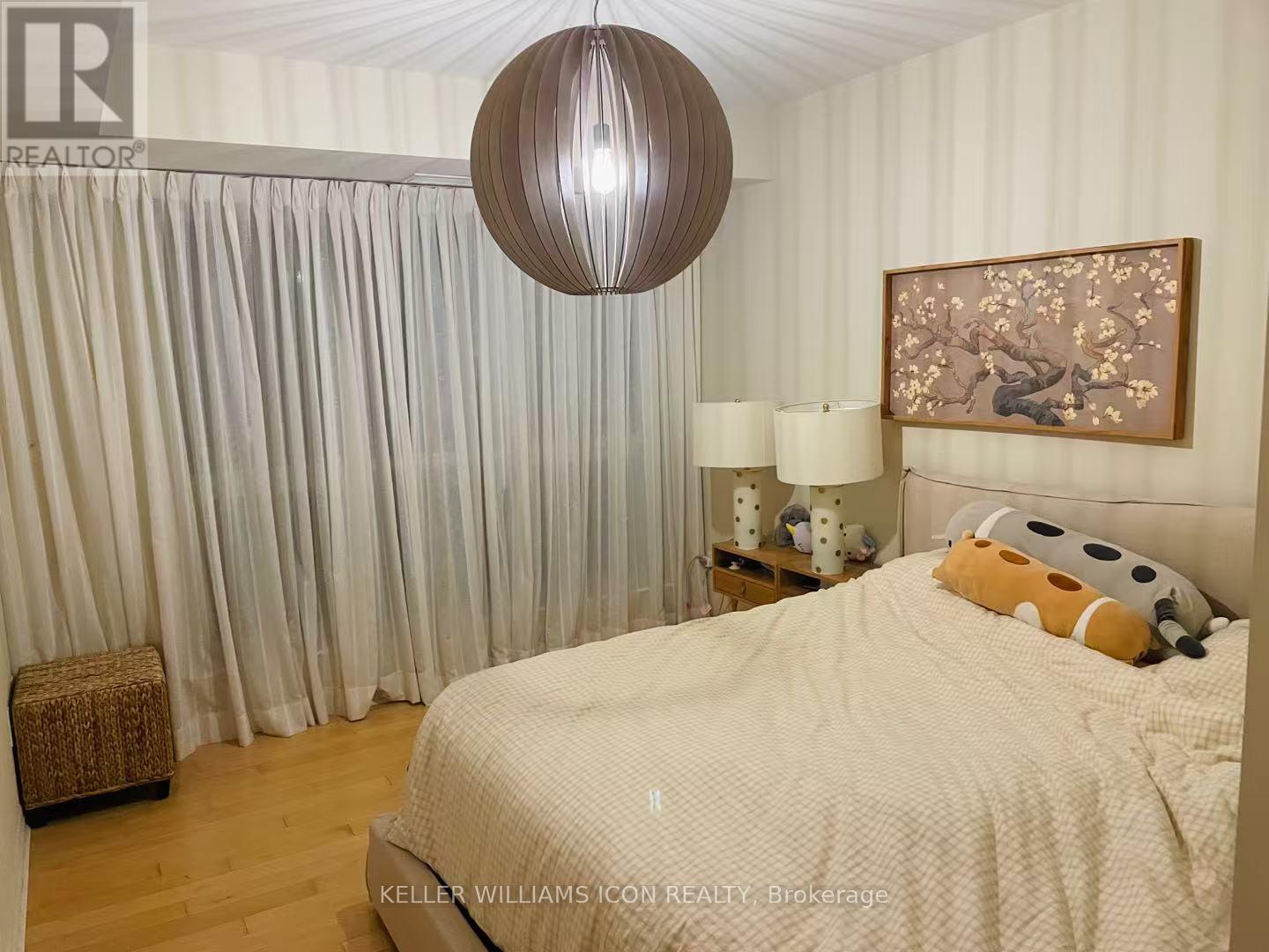 1301 - 195 Besserer Street, Ottawa, Ontario  K1N 0B6 - Photo 8 - X12755064