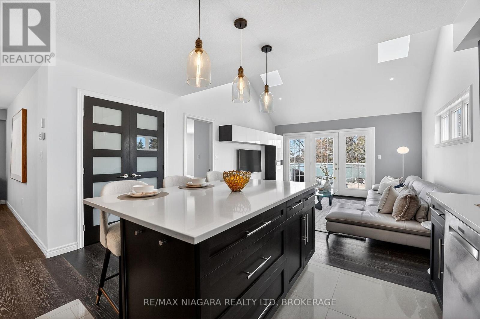 5799 Osprey Avenue, Niagara Falls (Forestview), Ontario  L2H 0G2 - Photo 12 - X12755170