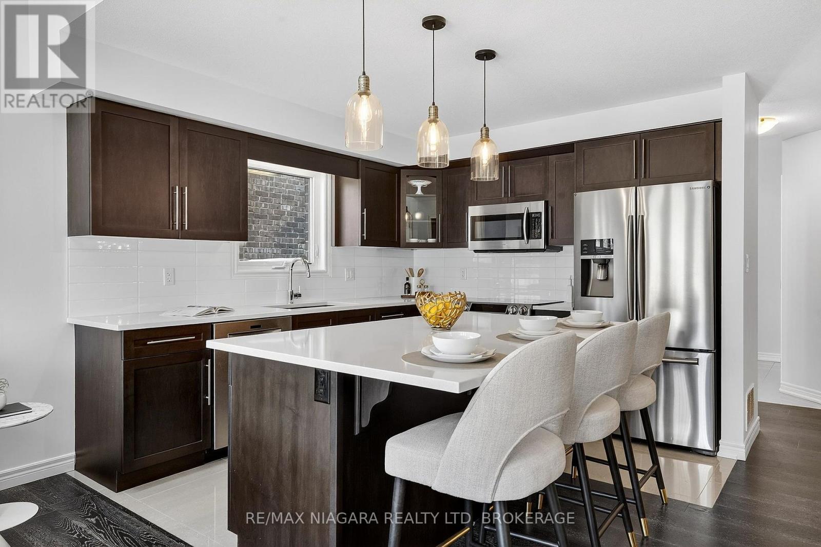 5799 Osprey Avenue, Niagara Falls (Forestview), Ontario  L2H 0G2 - Photo 14 - X12755170