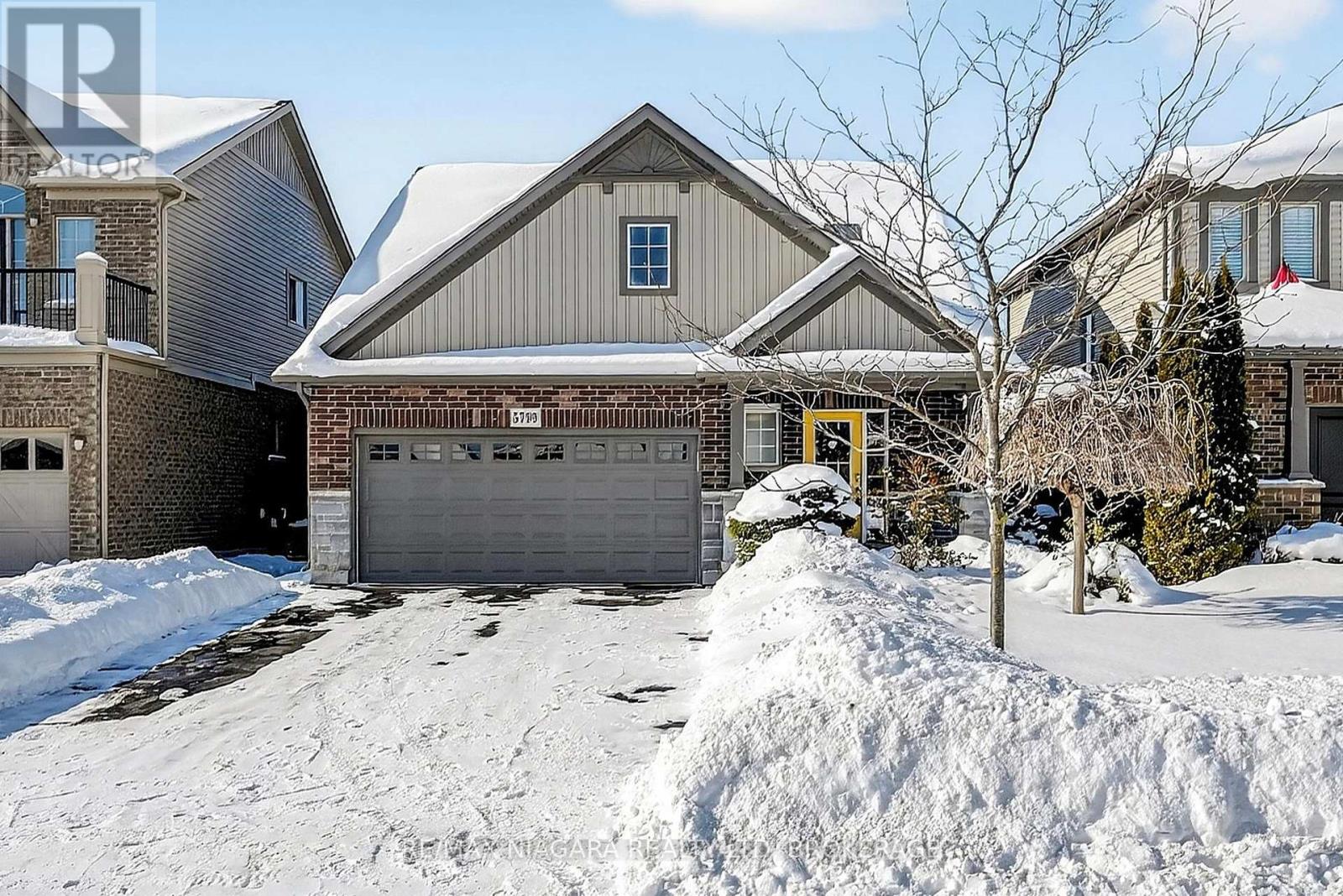 5799 Osprey Avenue, Niagara Falls (Forestview), Ontario  L2H 0G2 - Photo 2 - X12755170