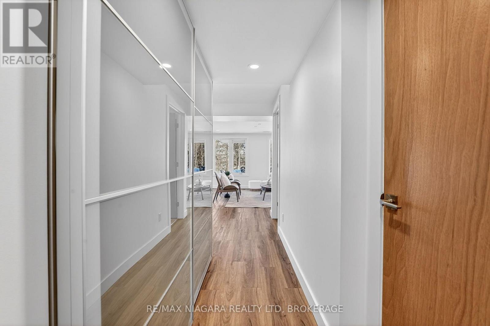 5799 Osprey Avenue, Niagara Falls (Forestview), Ontario  L2H 0G2 - Photo 32 - X12755170