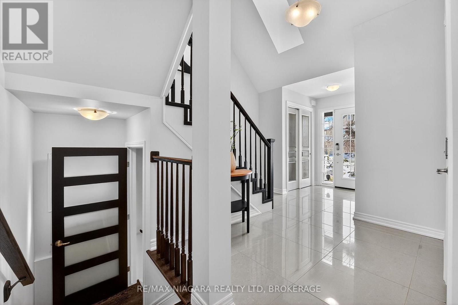 5799 Osprey Avenue, Niagara Falls (Forestview), Ontario  L2H 0G2 - Photo 7 - X12755170