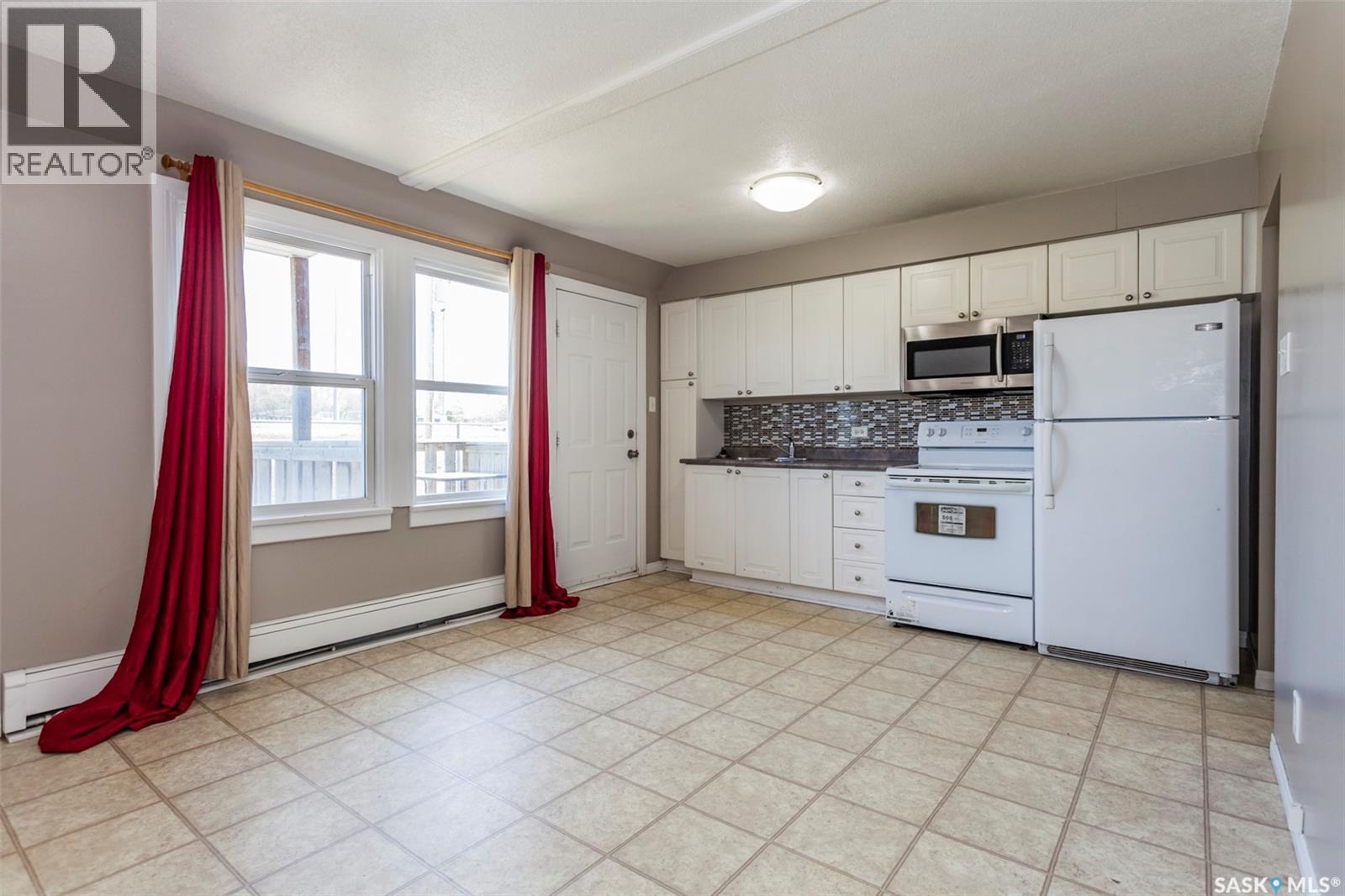 23 209 Camponi Place, Saskatoon, Saskatchewan  S7M 1E9 - Photo 4 - SK026500