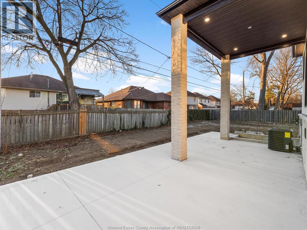 3277 Byng, Windsor, Ontario  N8W 3H1 - Photo 32 - 26002524
