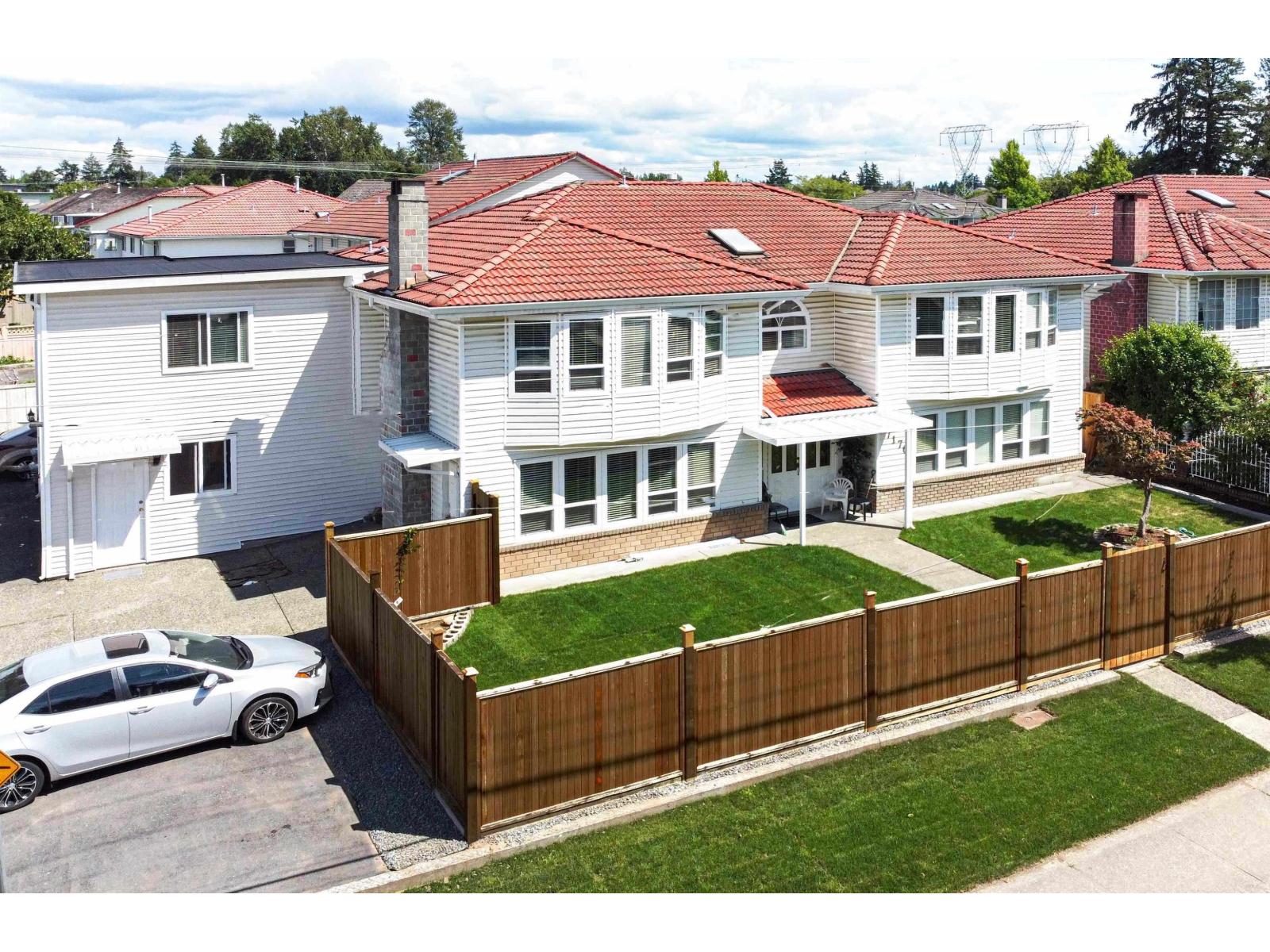 7176 124 STREET, Surrey, British Columbia