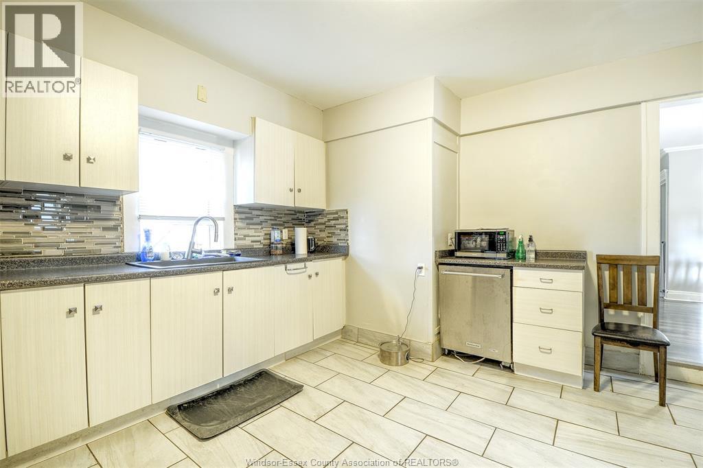 1143 Langlois, Windsor, Ontario  N8X 3L3 - Photo 8 - 26002526