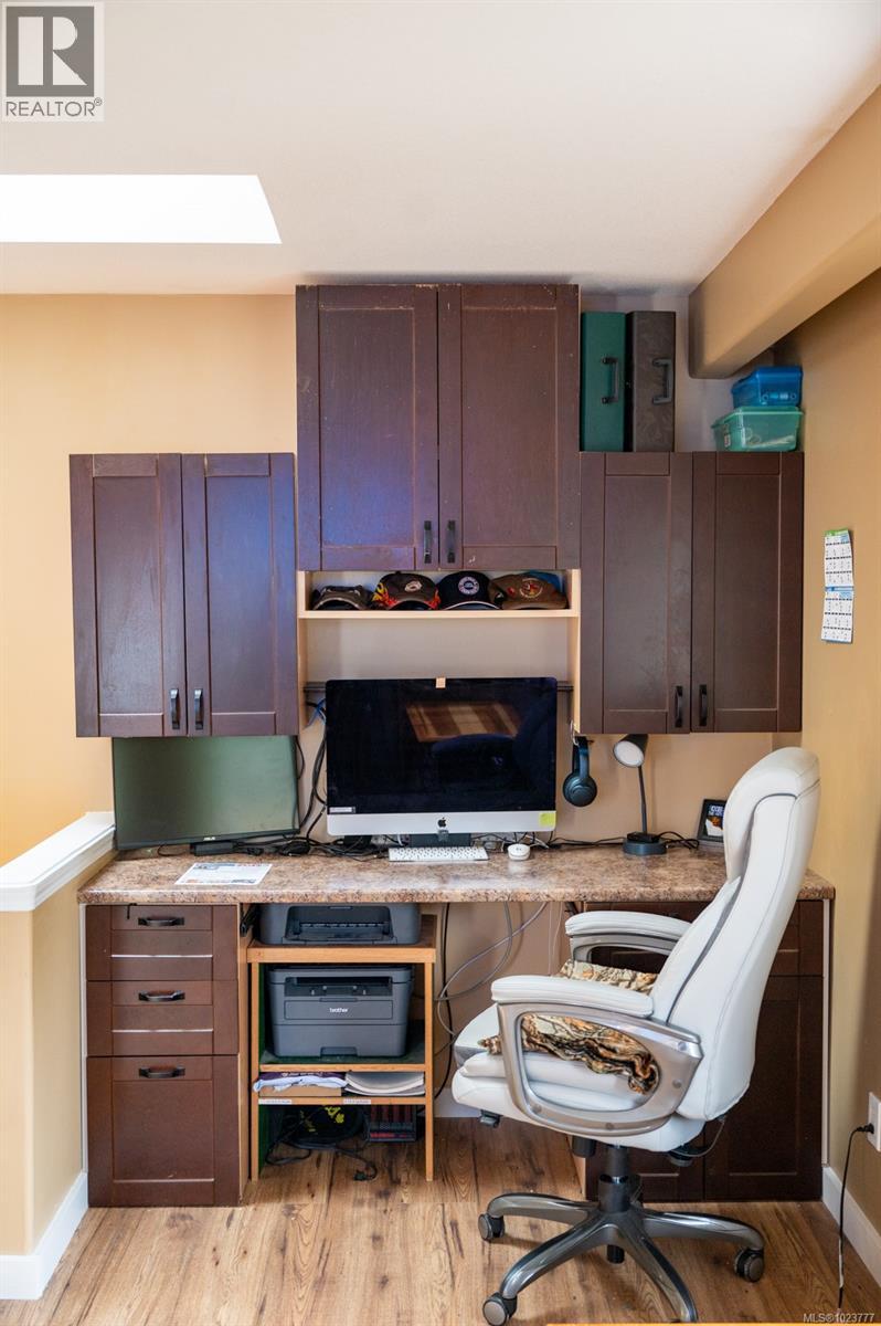 6614 Everest Dr, Nanaimo, British Columbia  V9T 6H6 - Photo 6 - 1023777