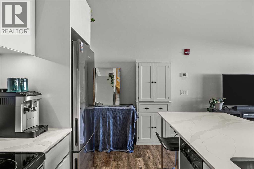 212b, 1 Industrial Place, Canmore, Alberta  T1W 1Y1 - Photo 6 - A2280971