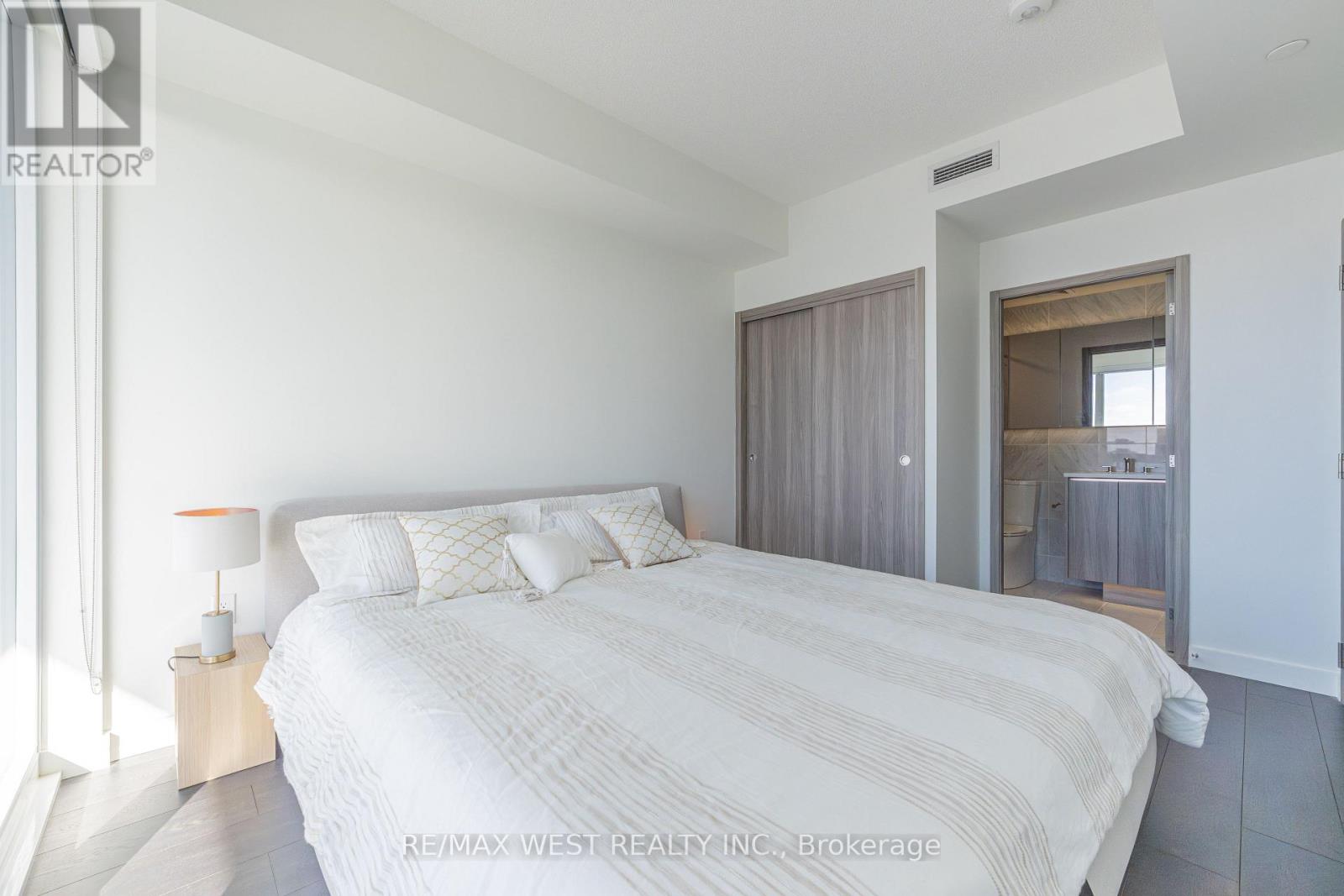 3805 - 95 Mcmahon Drive, Toronto, Ontario  M2K 0H2 - Photo 17 - C12755022