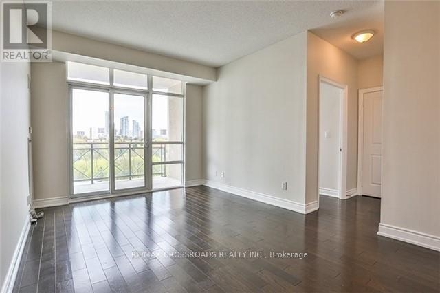 716 - 10 Bloorview Place, Toronto, Ontario  M2J 0B1 - Photo 9 - C12755072