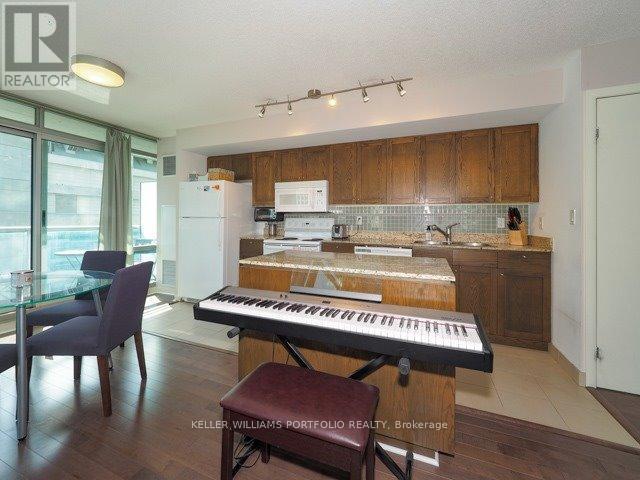 912 - 81 Navy Wharf Court, Toronto, Ontario  M5V 3S2 - Photo 6 - C12755150