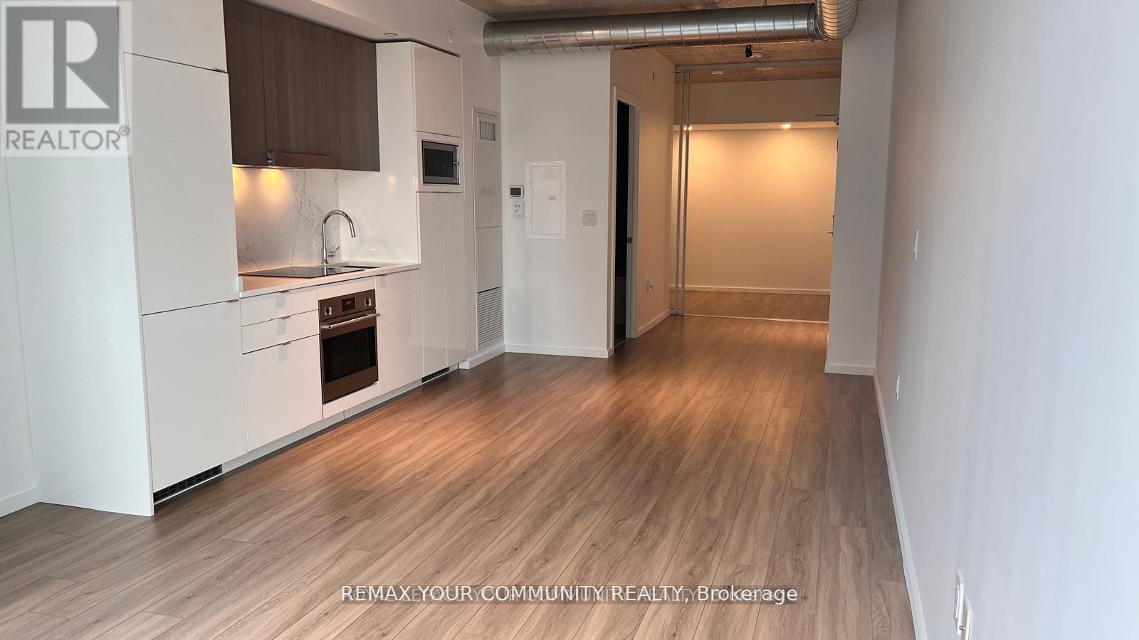 302 - 21 Lawren Harris Square, Toronto, Ontario  M5A 0T4 - Photo 8 - C12755162