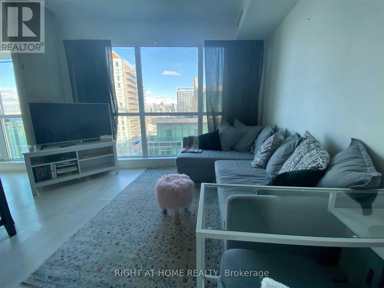 1604 - 150 East Liberty Street, Toronto, Ontario  M6K 3R5 - Photo 2 - C12755174