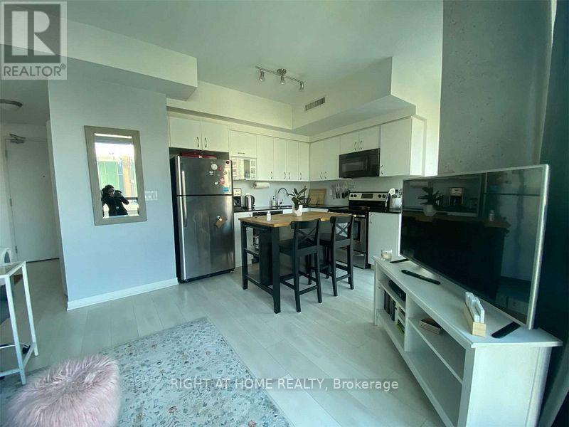 1604 - 150 East Liberty Street, Toronto, Ontario  M6K 3R5 - Photo 4 - C12755174