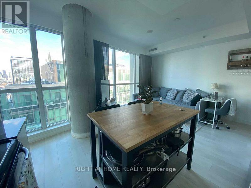 1604 - 150 East Liberty Street, Toronto, Ontario  M6K 3R5 - Photo 7 - C12755174