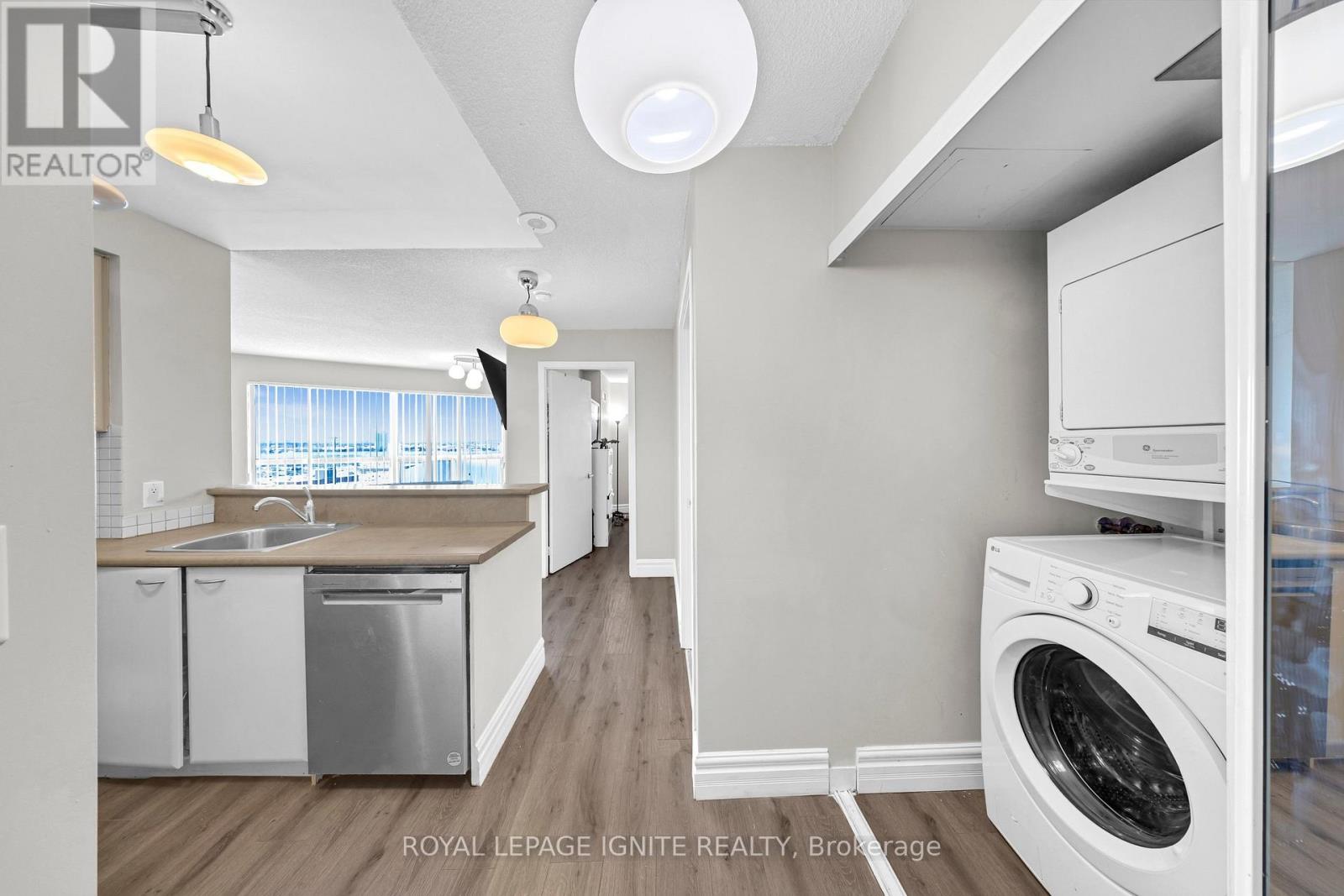 1212 - 36 Lee Centre Drive, Toronto, Ontario  M1H 3K2 - Photo 4 - E12755098