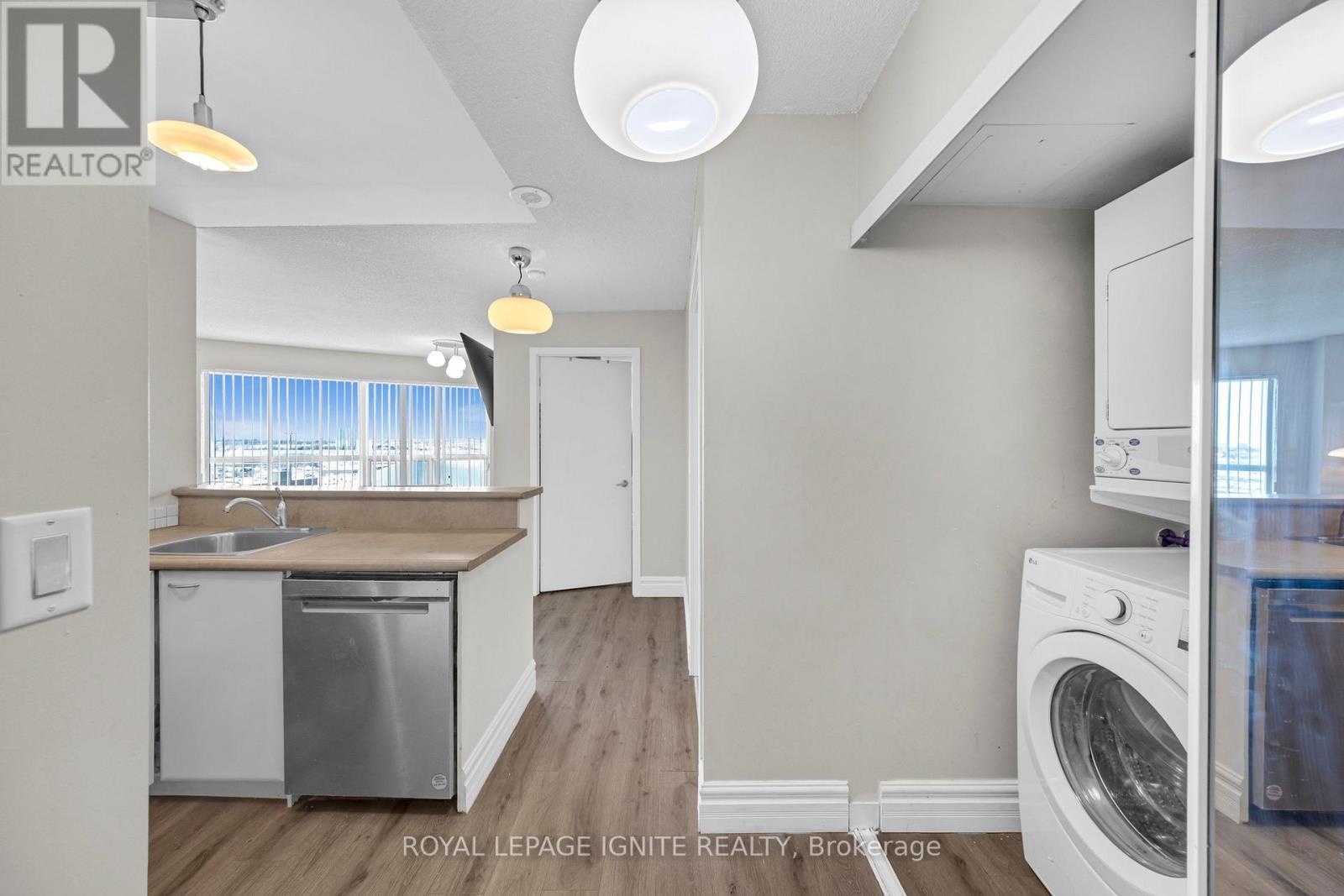 1212 - 36 Lee Centre Drive, Toronto, Ontario  M1H 3K2 - Photo 6 - E12755098