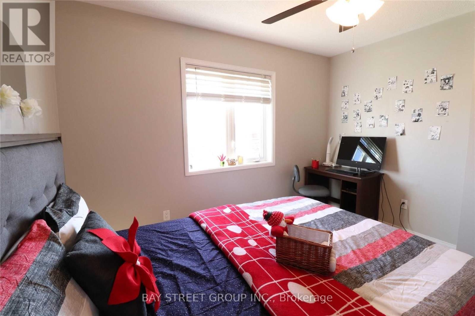 14 Mccartney Avenue, Whitby, Ontario  L1R 2Y3 - Photo 10 - E12755104