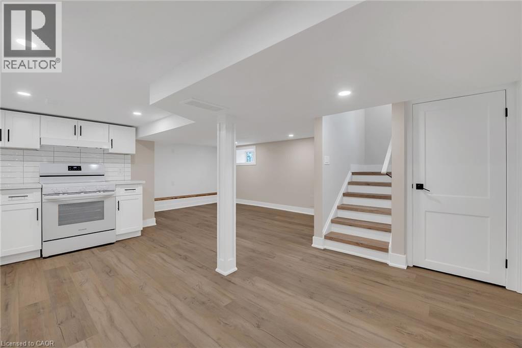 126 Auburn Avenue, Hamilton, Ontario  L8K 3B2 - Photo 35 - 40802759