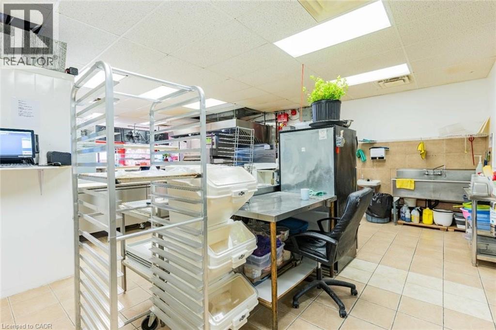 112 Oriole Parkway W Unit# 6, Elmira, Ontario  N3B 1C5 - Photo 18 - 40802503