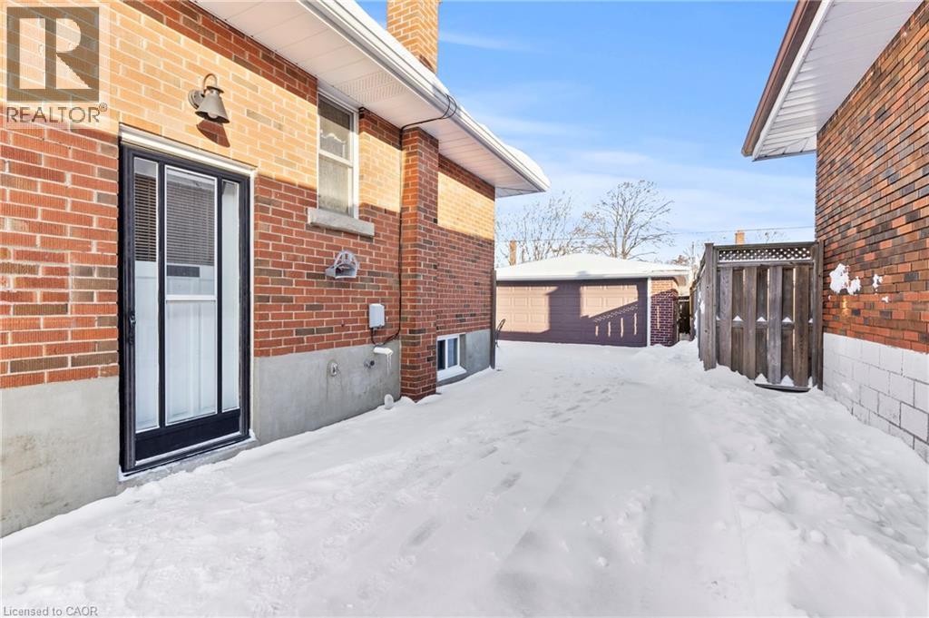 51 Elliott Avenue, Hamilton, Ontario  L8T 2H7 - Photo 34 - 40802419