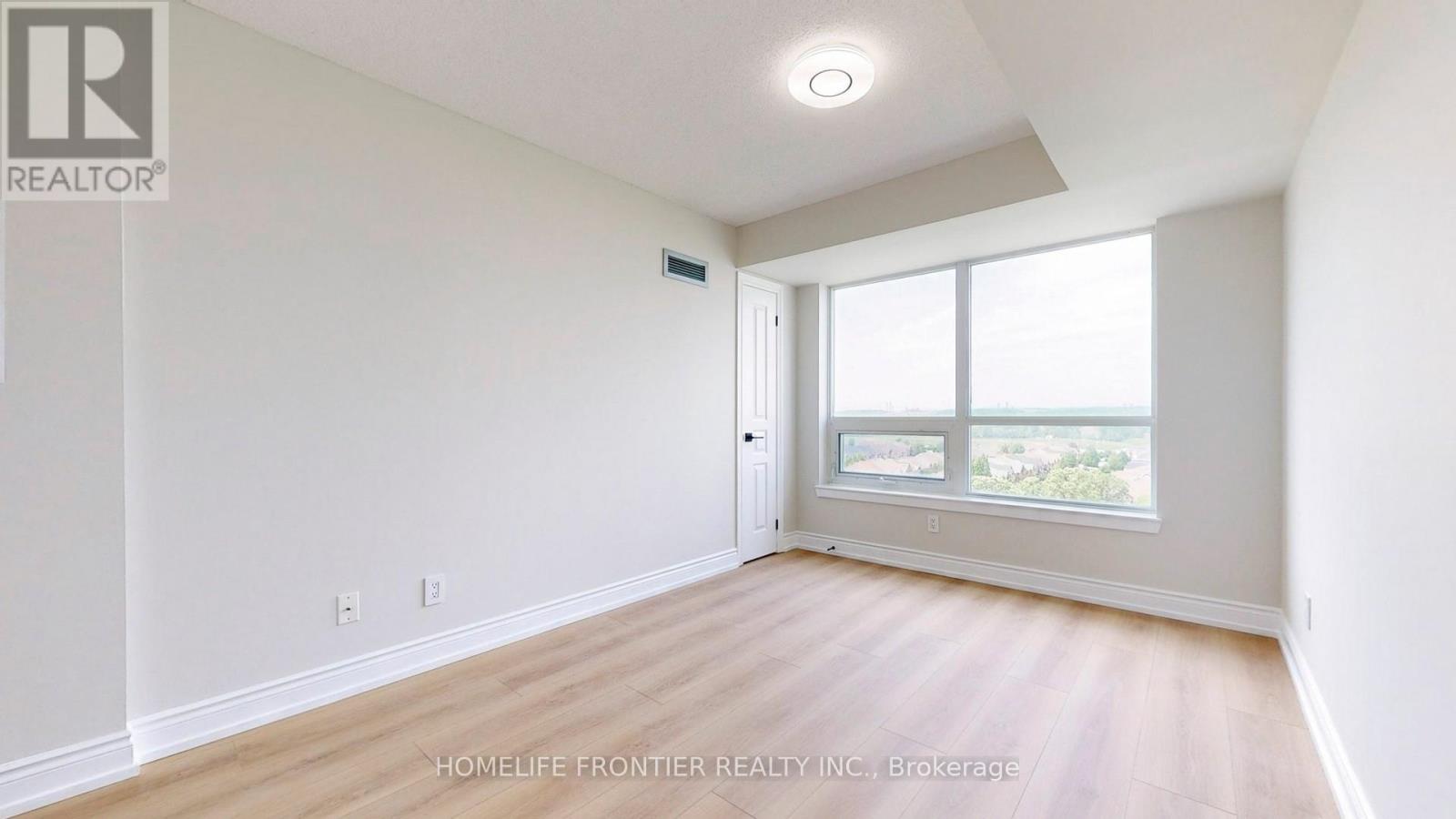 1007 - 7 North Park Road, Vaughan, Ontario L4J 0C9 - Photo 14 - N12755036