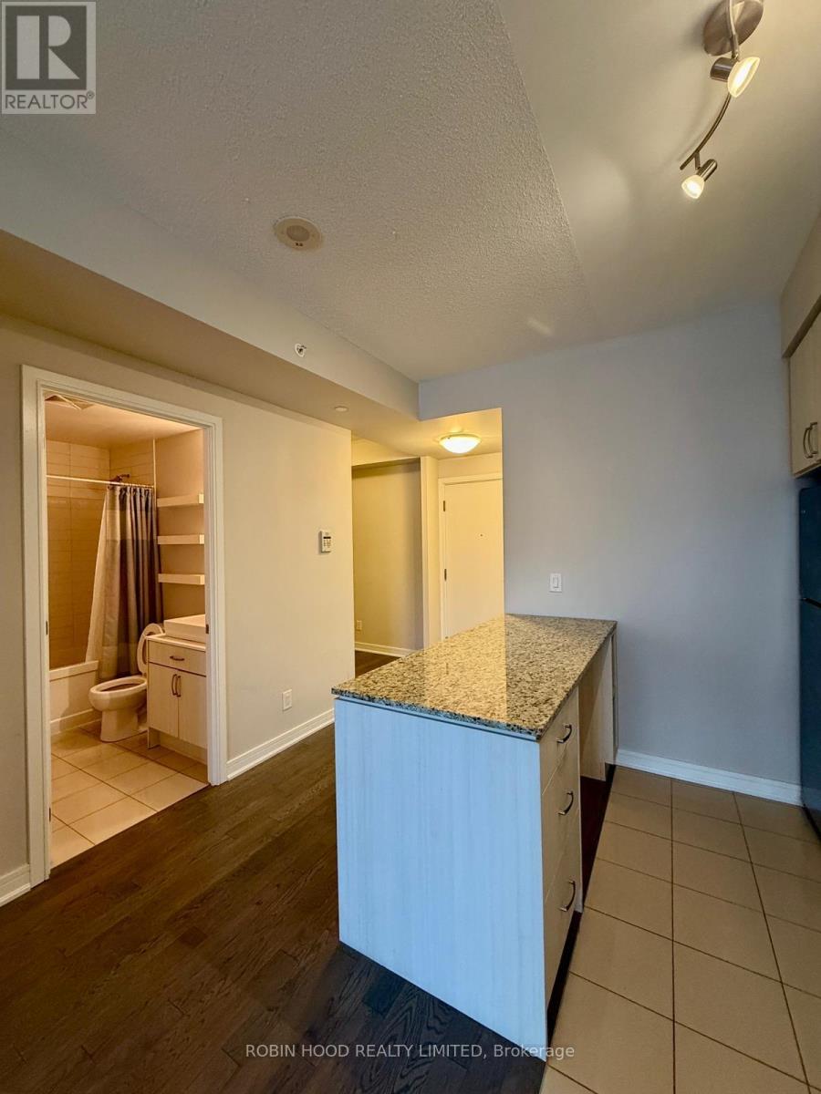 Se603 - 9199 Yonge Street, Richmond Hill, Ontario  L4C 1H7 - Photo 8 - N12755088