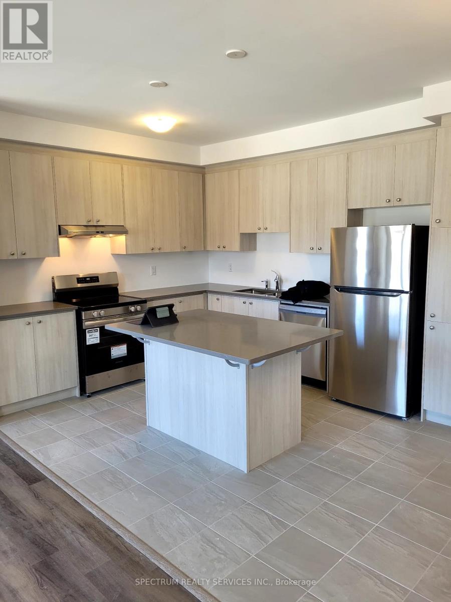 94 Ennerdale Street, Barrie, Ontario  L9J 0G5 - Photo 4 - S12755060