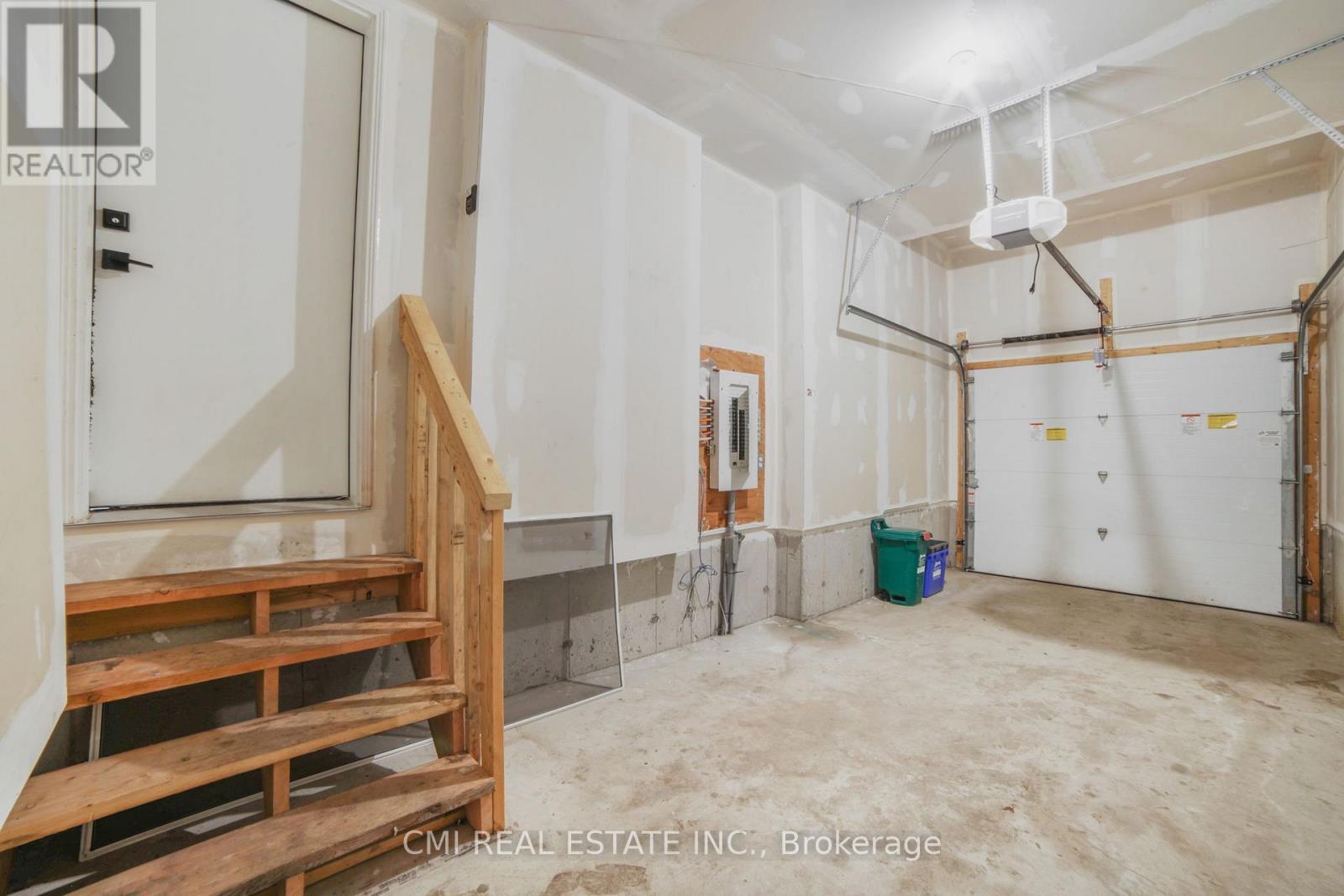 79 Gateland Drive, Barrie (Painswick South), Ontario  L9J 0N2 - Photo 33 - S12755096