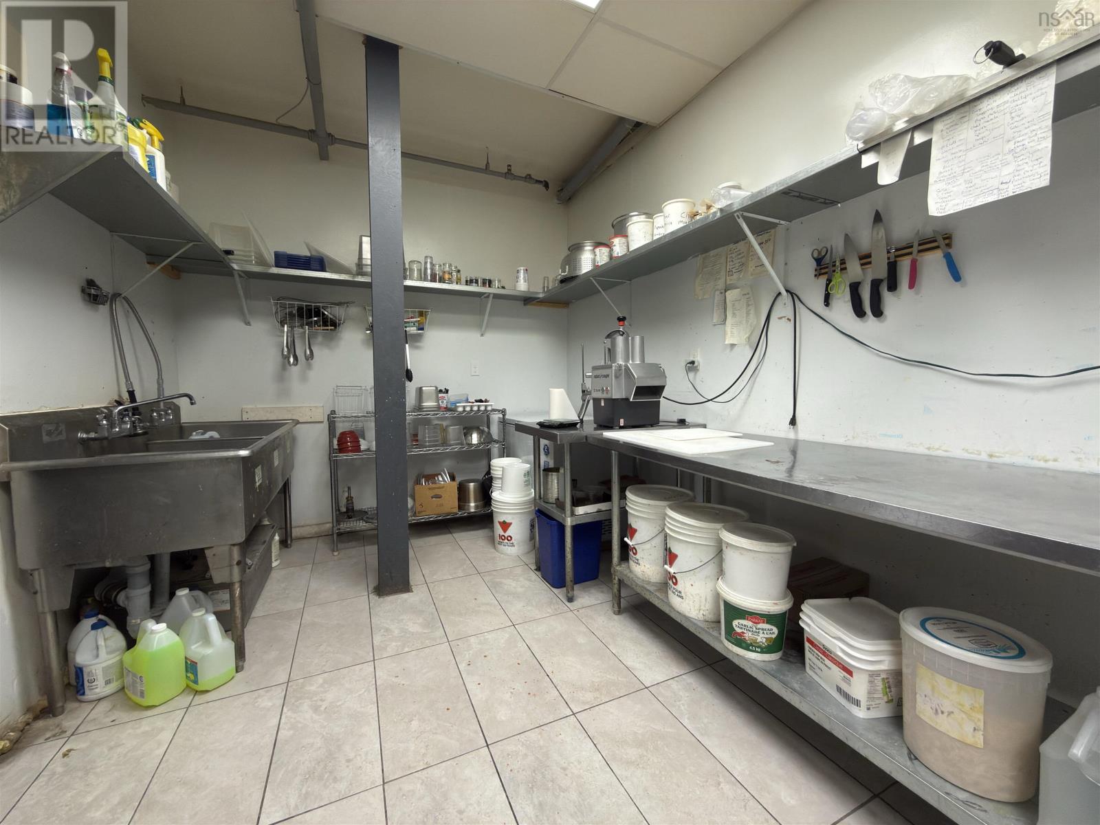 109 Robie Street, Truro, Nova Scotia  B2N 1K8 - Photo 12 - 202529757